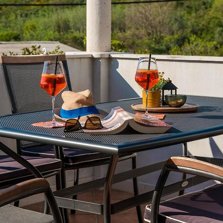 Apartment Miljas ツァヴタット エクステリア 写真