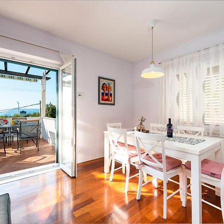 Apartment Miljas ツァヴタット エクステリア 写真