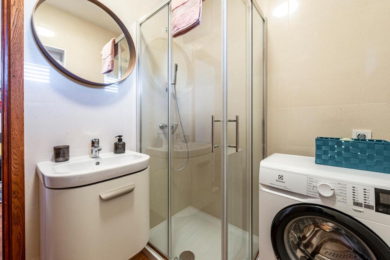 Apartment Miljas ツァヴタット エクステリア 写真