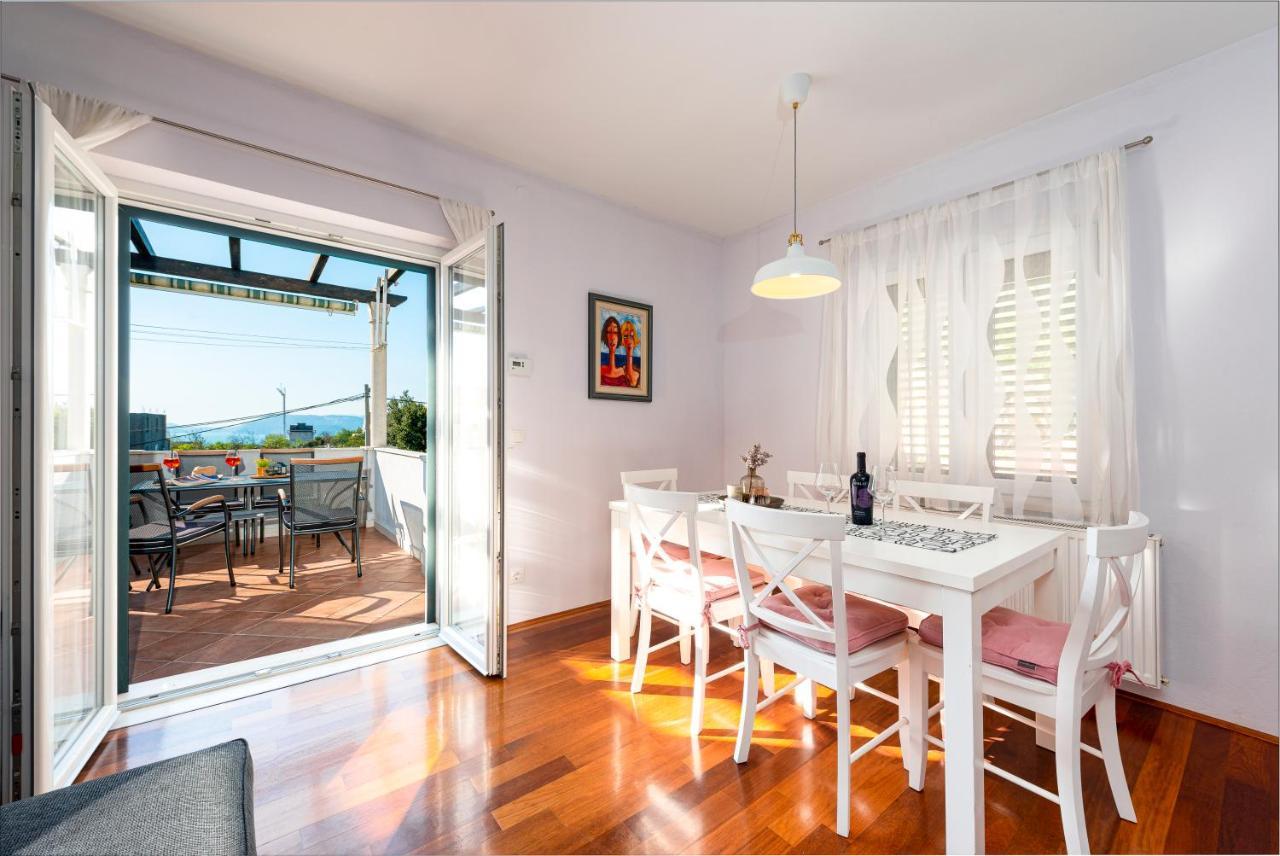 Apartment Miljas ツァヴタット エクステリア 写真